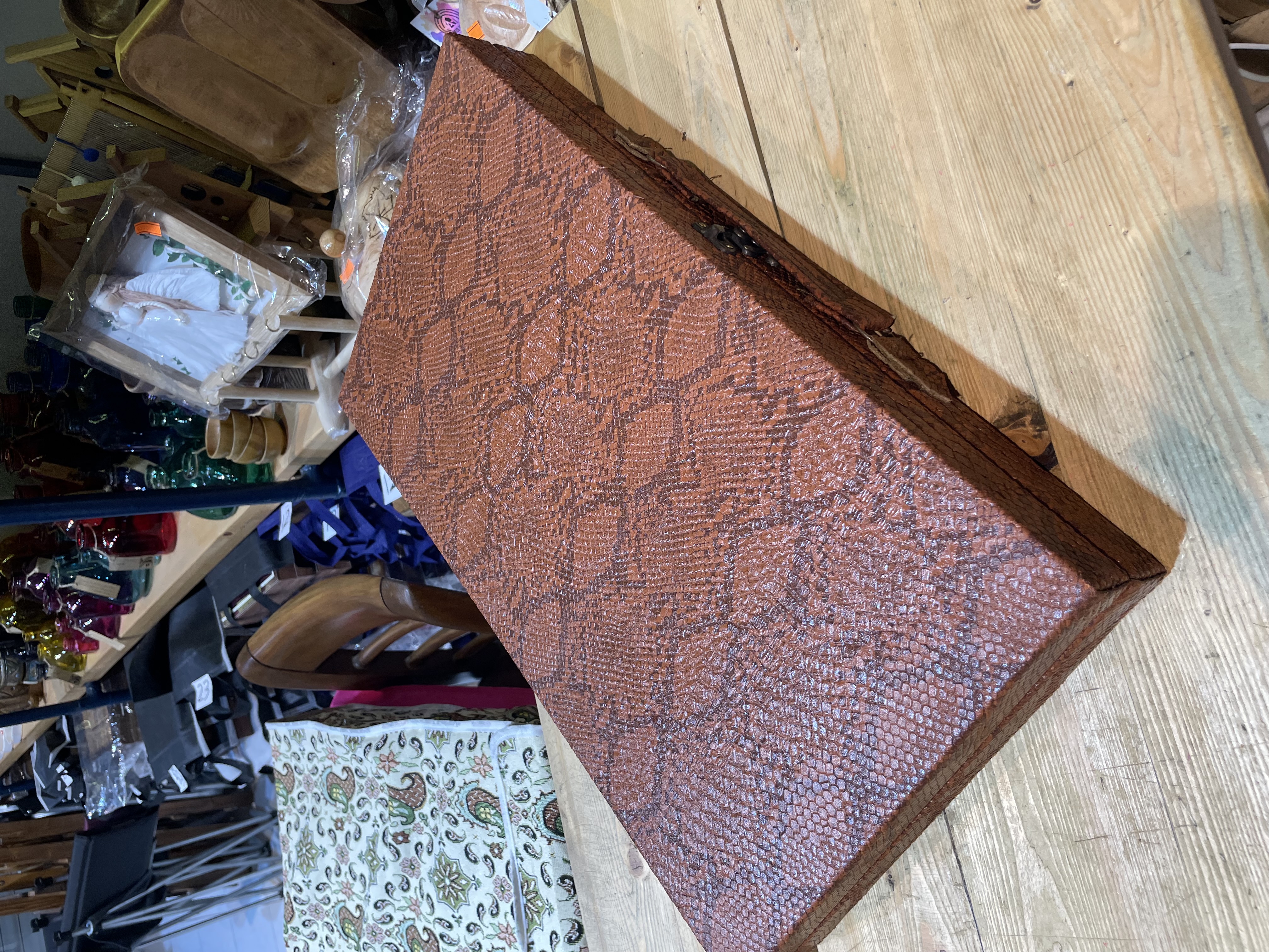 تخته نرد چرمی جای مهره MDF کد ۳۴۴
